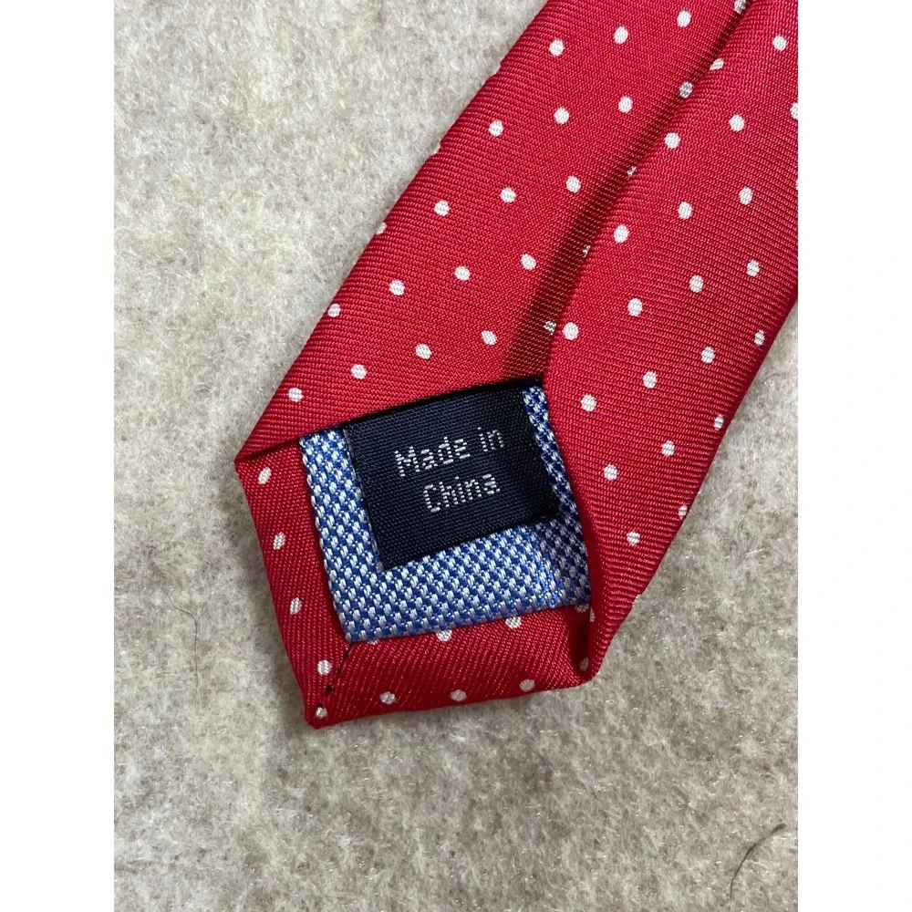 Tommy Hilfiger Penquin Necktie Neck Tie Slik Gift Holiday Red Polka Dot